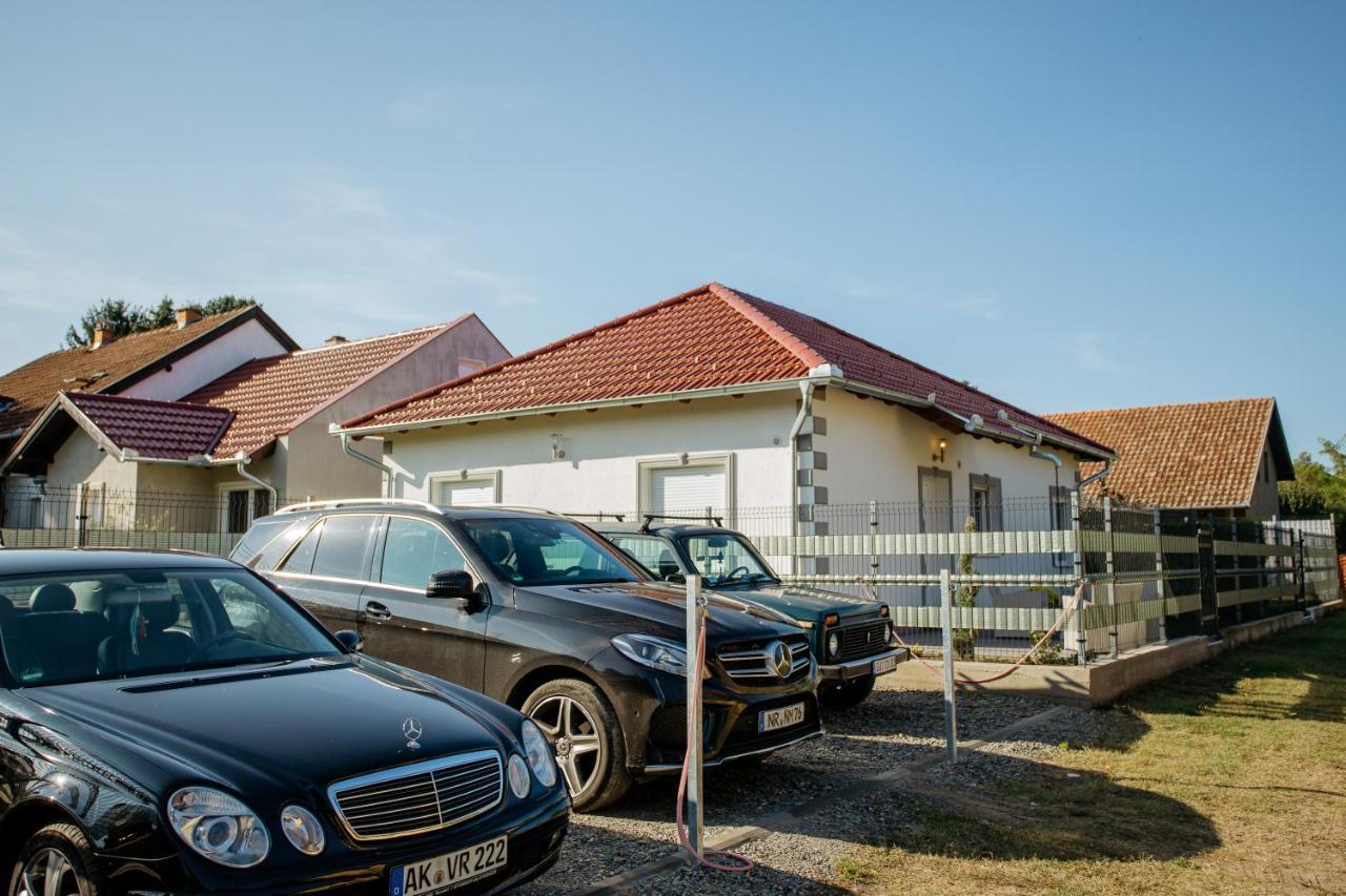 Apartmani Mikic Palić المظهر الخارجي الصورة