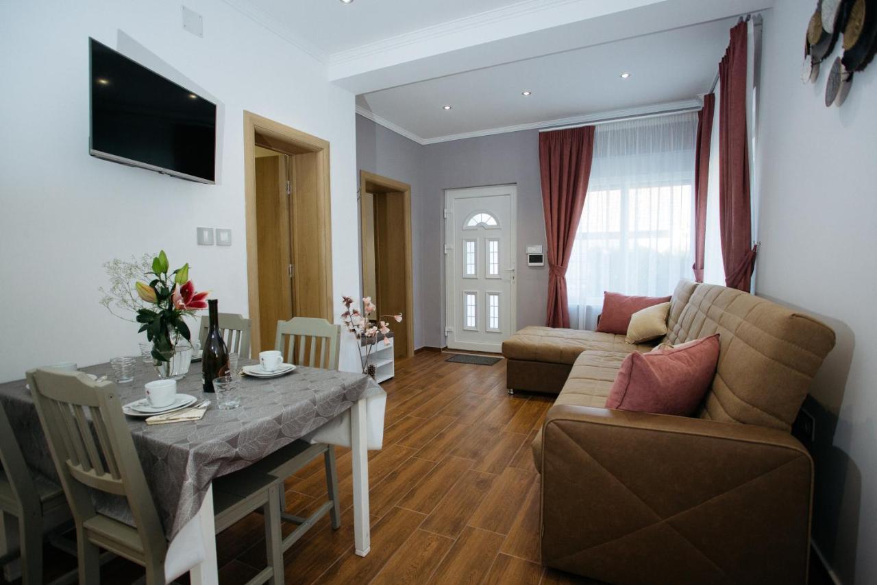 Apartmani Mikic Palić المظهر الخارجي الصورة