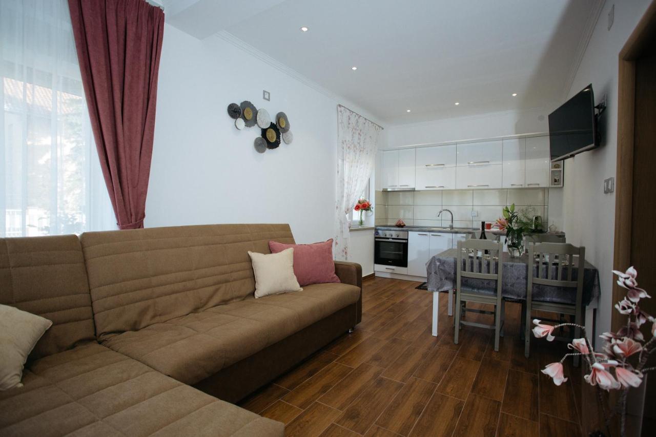 Apartmani Mikic Palić المظهر الخارجي الصورة